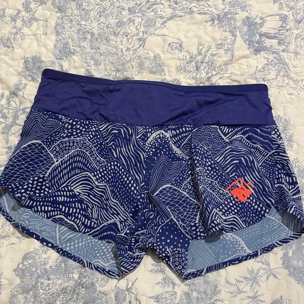 Run in Rabbit Smashems Trail Shorts